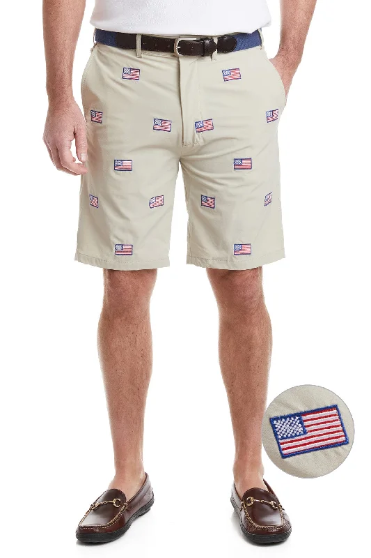 Men's pastel - colored cotton shorts for a spring - friendly outfitACKformance Short Khaki with American Flag