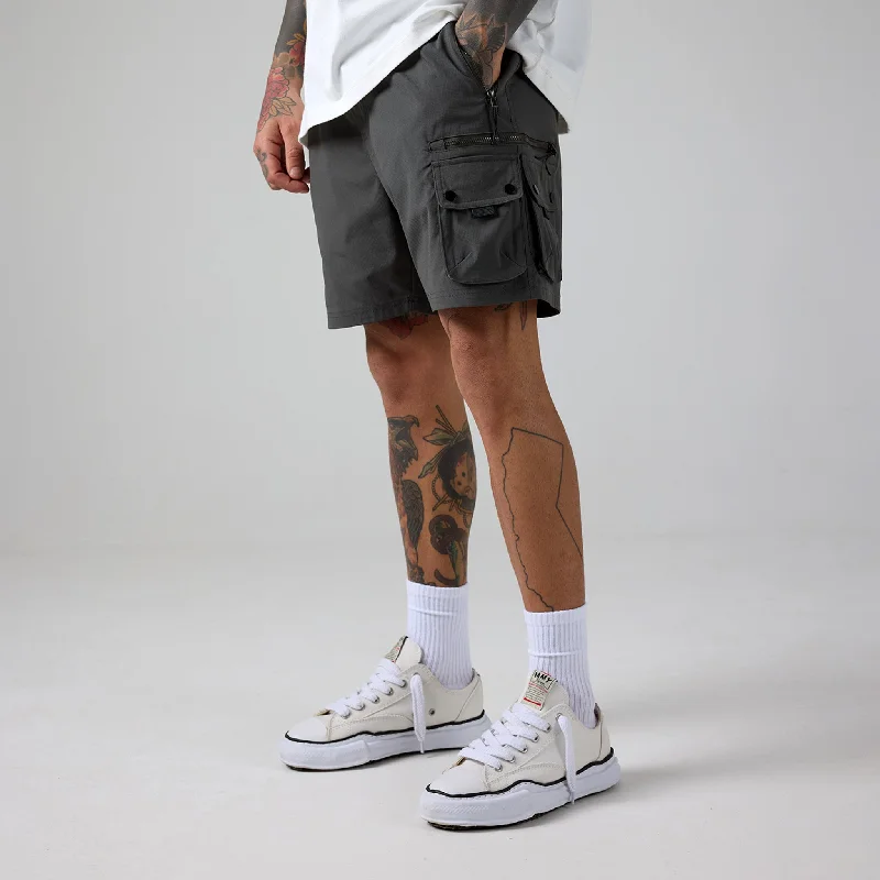 Men's pleated front twill shorts for a classic and sophisticated appearanceMesh Pocket Cargo Short | Grey