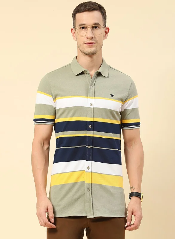 Plus Size Men's Striped Chambray Casual Shirts with a Spread Collar for a Preppy AppearanceMen Green Stripe Knitted Shirt