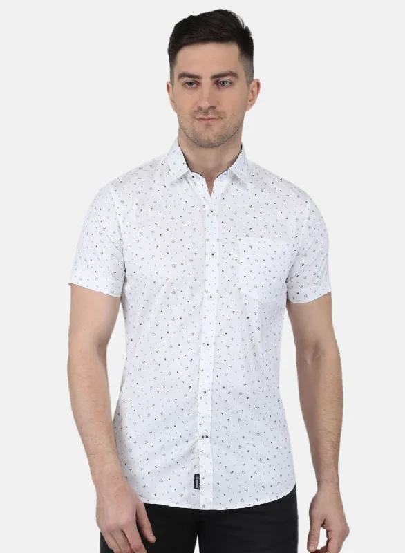 Men's Retro - Style Hawaiian Print Casual Shirts in Bold Patterns for a Tropical VacationMen White Printed Shirt