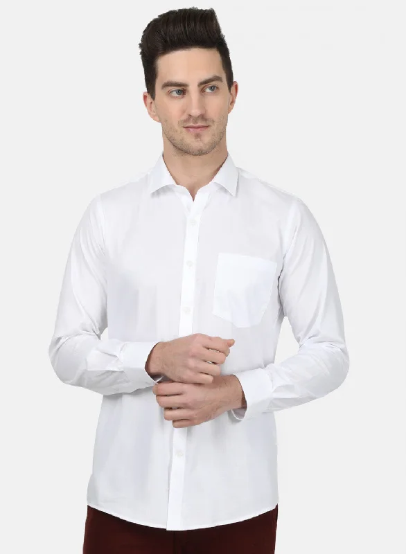 Plus Size Men's Striped Chambray Casual Shirts with a Spread Collar for a Preppy AppearanceMens White Printed Shirt