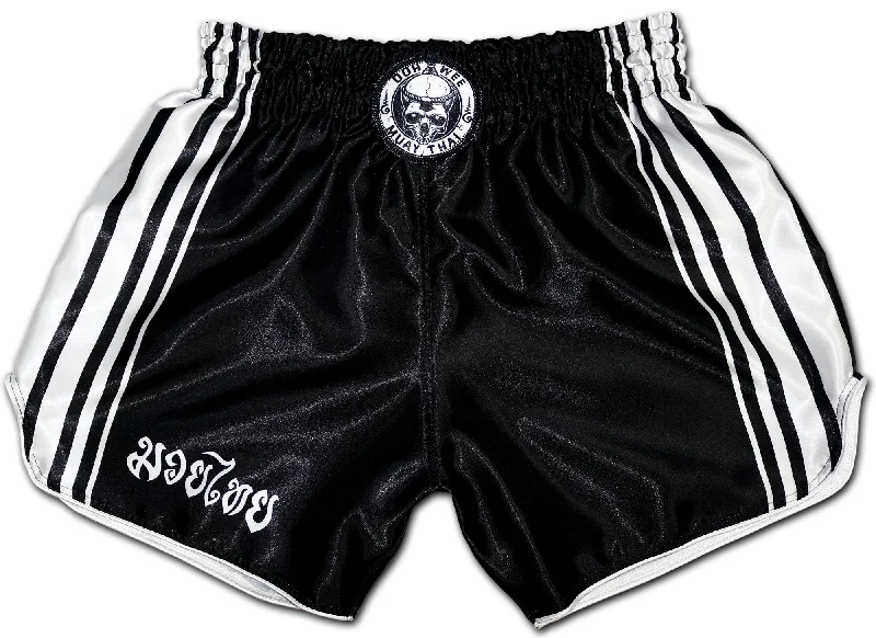 Men's plaid pattern wool blend shorts for a preppy fall styleOOHWEE Muay Thai Boxing Shorts (black / white)