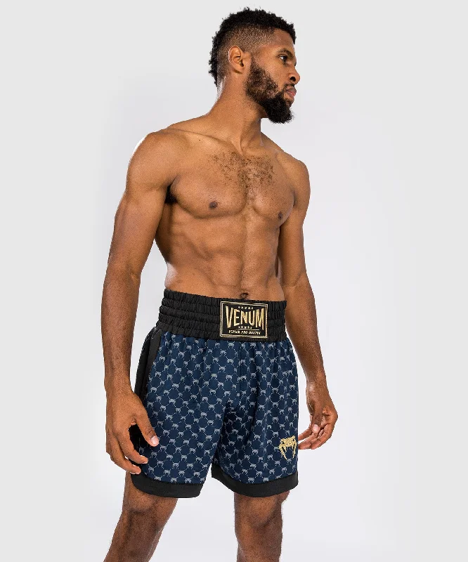 Men's flat - front chino shorts for semi - formal summer eventsShort de Boxe Venum Monogram - Noir/Bleu Marine