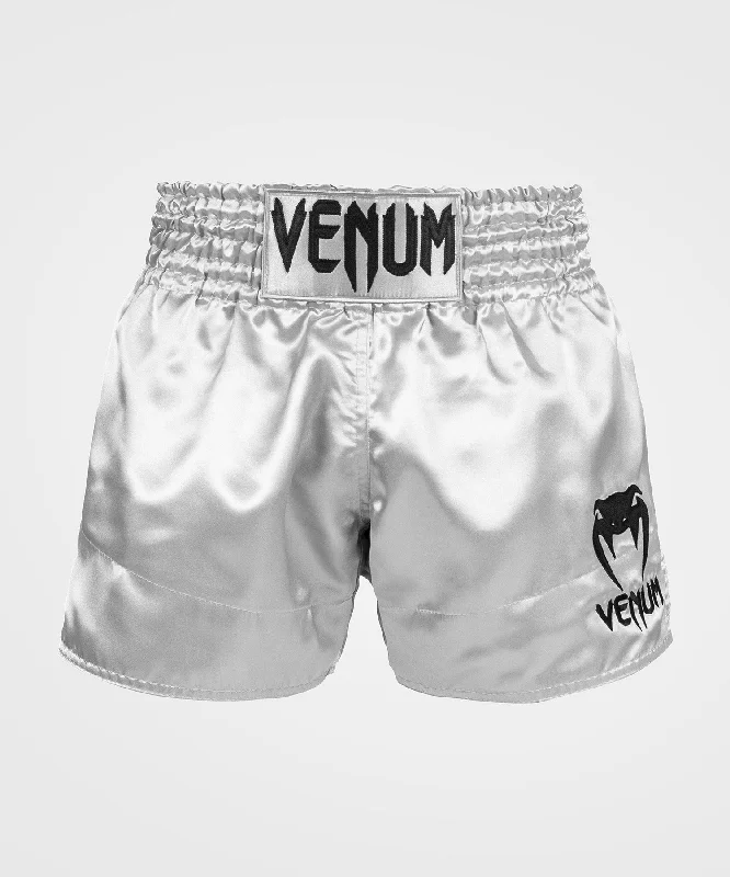 Men's pastel - colored cotton shorts for a spring - friendly outfitShort de Muay Thai Venum Classic - Argent/Noir