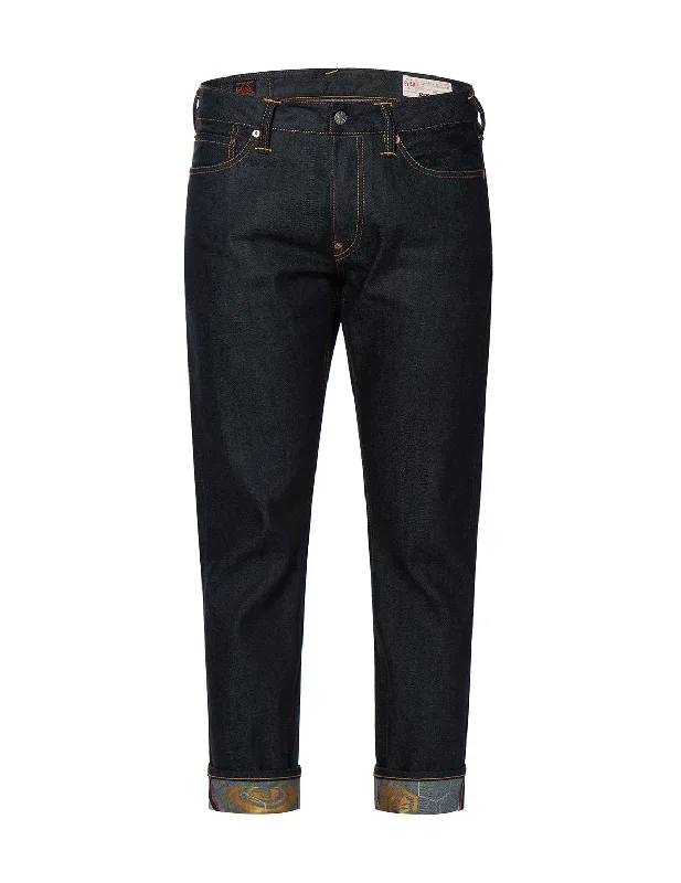 Men's Stretch Jeans with a Moisture - Wicking Lining for Active LifestylesBrocade Kamon and Seagull Appliquéd Slim Straight fit Jeans 2010