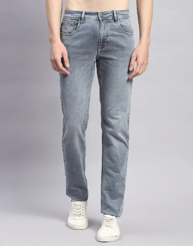 Plus Size Men's Bootcut Jeans with a Belt Loop Upgrade for a Stylish TouchMen Grey Light Wash Narrow Fit Denim