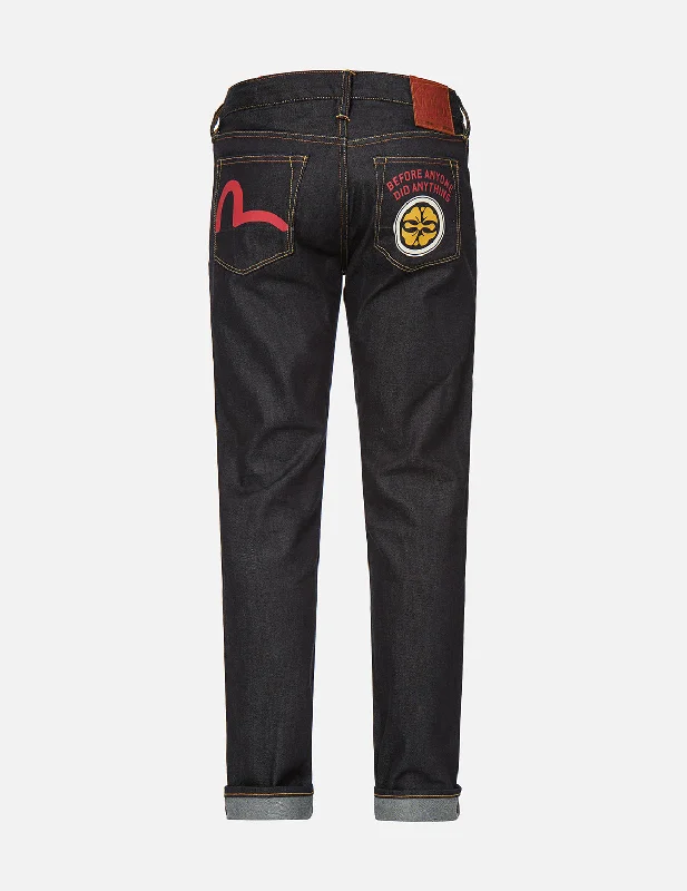 Men's Slim Fit Stretch Jeans in Dark Wash for a Modern and Comfortable LookSeagull and Kamon Print Slim Fit Jeans #2010