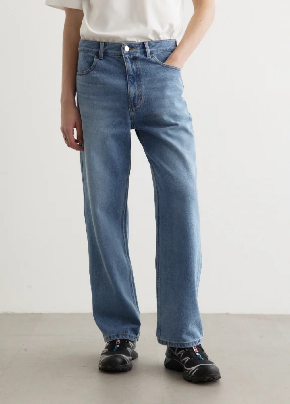 Plus Size Men's Relaxed Fit Jeans with a Faded Wash for a Vintage - Inspired LookSignificant Oversized Straight Fit Jeans