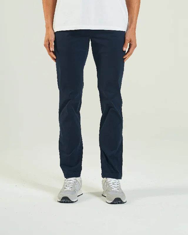 Men's Jeans with a Hidden Coin Pocket for Added ConvenienceBobby Chino Pant Navy