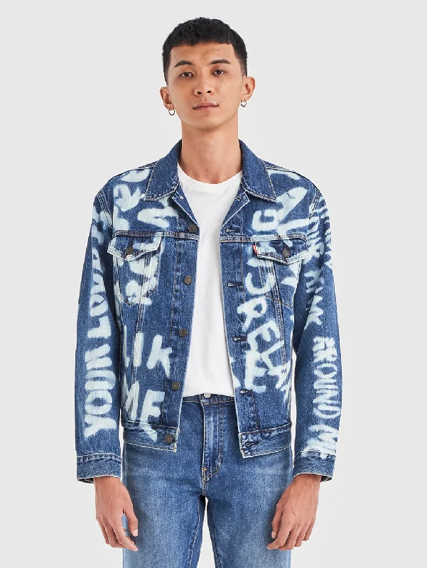 Lightweight men jackets made from recycled nylon for eco - friendly travelMen's Graphic Print Spread Collar Denim Jacket