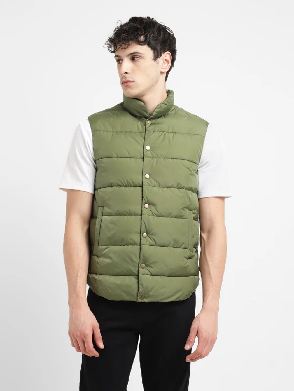 Hooded men jackets with a detachable faux - fur trim for added warmthMen's Solid Green Band Neck Quilted Jacket