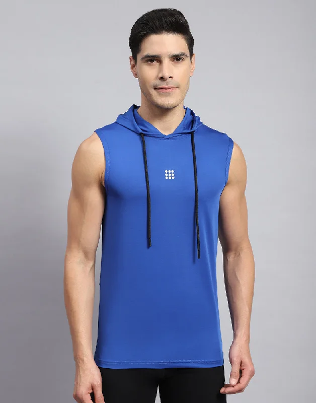 Men's long - sleeve henley t - shirts with button - down placketsMen's long - sleeve henley t - shirts with button - down placketsMen Royal Blue Solid Hooded Sleeveless T-Shirt