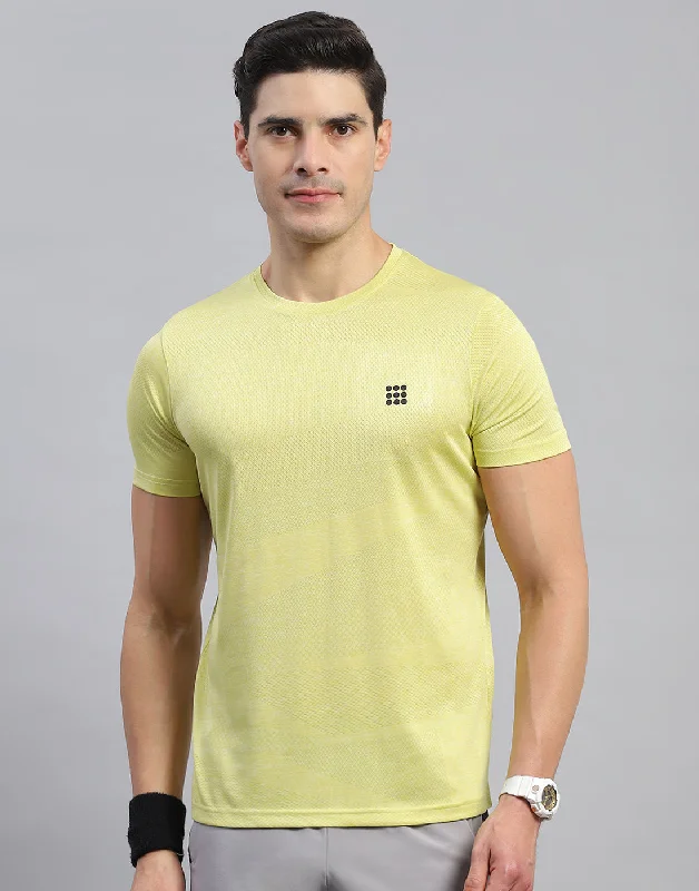 Men's UV - protection t - shirts for outdoor activities in the sunMen's UV - protection t - shirts for outdoor activities in the sunMen Yellow Self Design Round Neck Half Sleeve T-Shirt