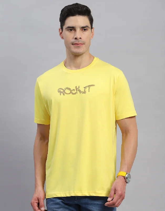 Men's ribbed t - shirts with a textured finish for added styleMen's ribbed t - shirts with a textured finish for added styleMen Yellow Solid Round Neck Half Sleeve T-Shirt