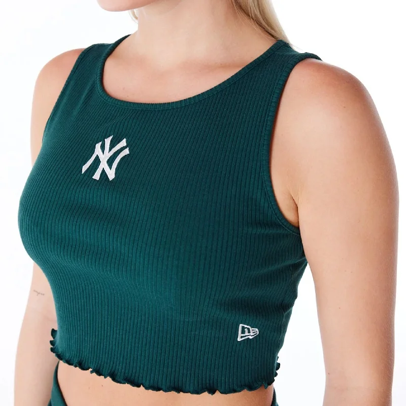 Men's mock - neck t - shirts with a modern and sleek styleMen's mock - neck t - shirts with a modern and sleek styleNew York Yankees Womens MLB Rib Dark Green Crop Tank Top