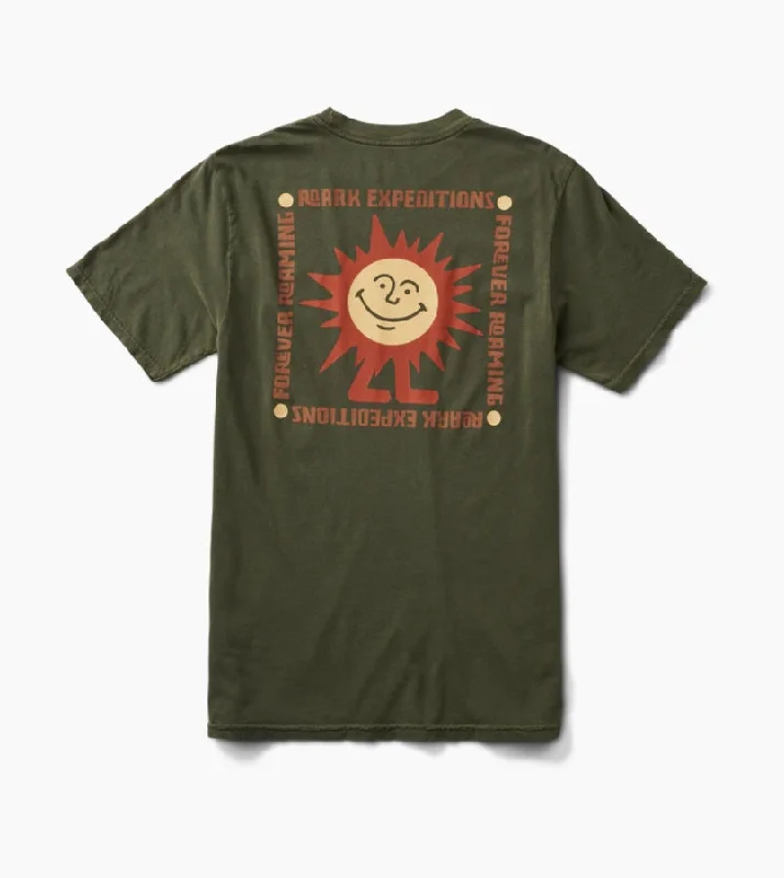 Men's distressed denim - look t - shirts with a rugged appealMen's distressed denim - look t - shirts with a rugged appealRoark Expeditions Premium Tee