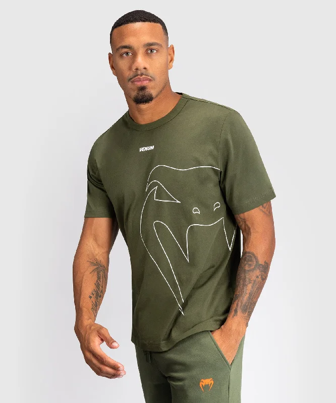 Men's thermal t - shirts with a high - neck design for cold weatherMen's thermal t - shirts with a high - neck design for cold weatherVenum Giant Connect T-Shirt - Army Green